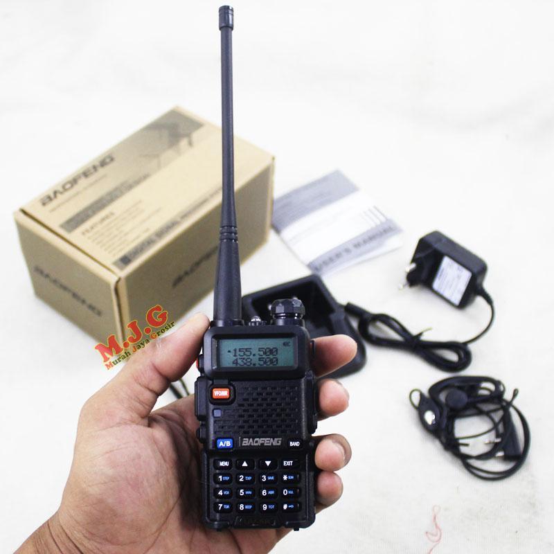 HT BAOFENG UV-5R UHF-VHF WALKIE TALKIE RADIO HT HANDY TALKY DIGITAL DISPLAY