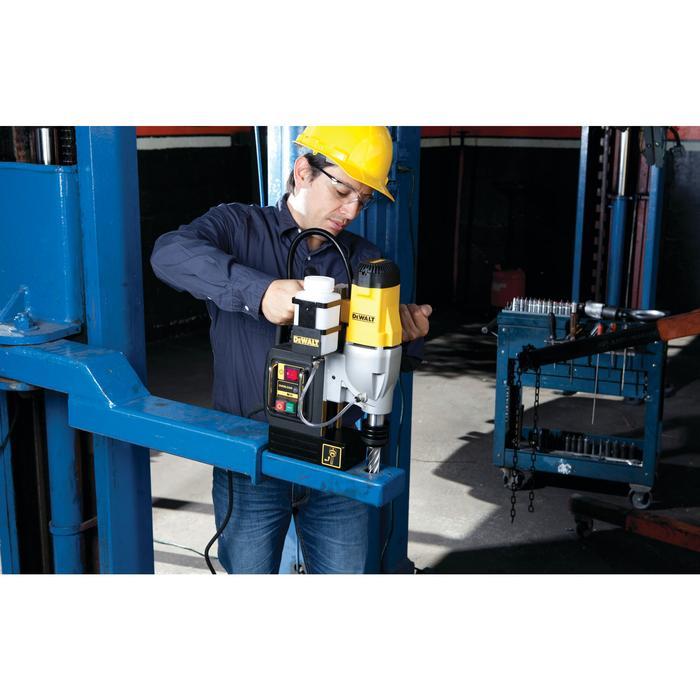 Dewalt Magnetic Drill Press / Bor Magnet Listrik 1200W 50mm DWE1622K