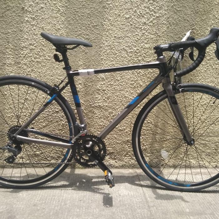 roadbike polygon strattos s2 BNIB size S
