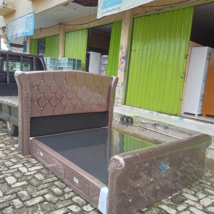 dipan spring bed / dipan minimalis spring bed / dipan tempat tidur - 180 × 200 cm