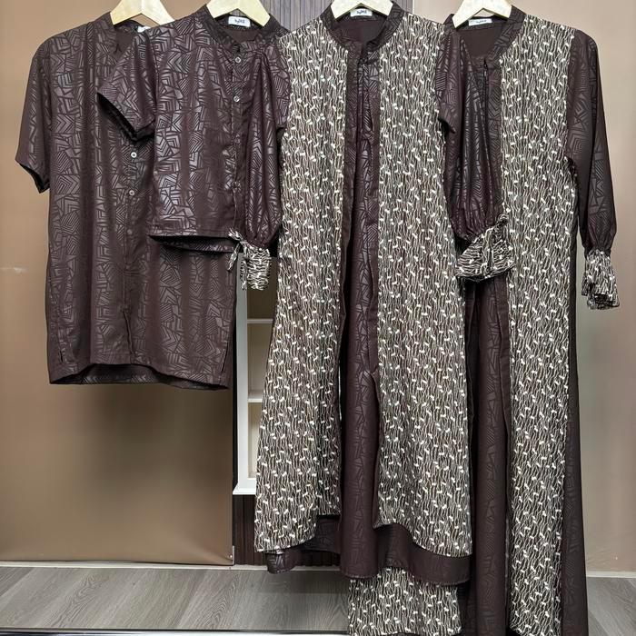 [READY] Sarimbit Humaira Set Lebaran 2026 Couple Keluarga Muslim Gamis Koko Wolfis Embos Simple