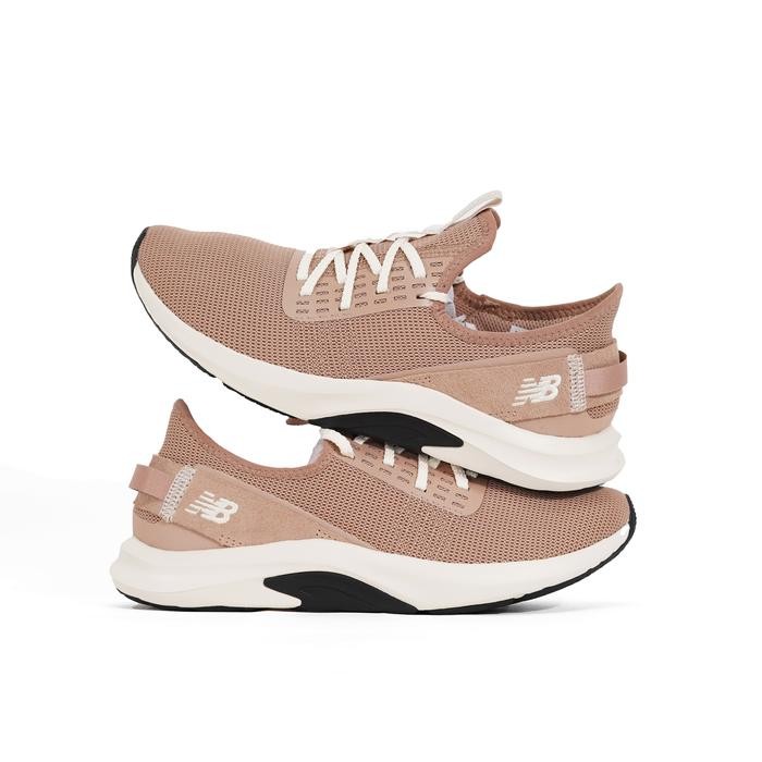 Top Sepatu Sneaker Wanita NB DynaSoft Nergize V2 Taupe Angora [WNRGSAS2] Orinal