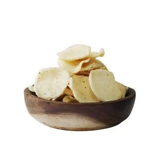 " Bang Bana Keripik Snack Molreng Pedas Seuhah Lata Lata - 1 Pack isi 11 Pcs