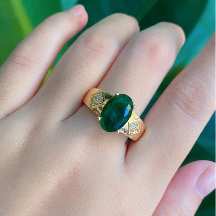 CINCIN EMAS EVELY BATU GIOK HIJAU TITANIUM