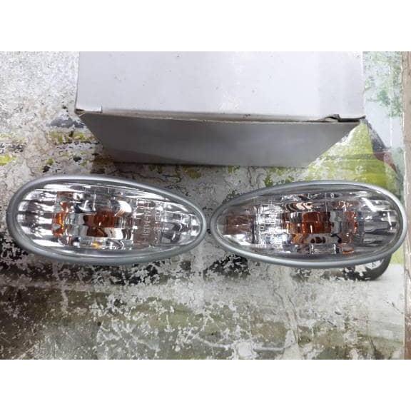 Jual Lampu Sen Spakbor Fender Mitsubishi Galant Lancer Kuda Kode 046