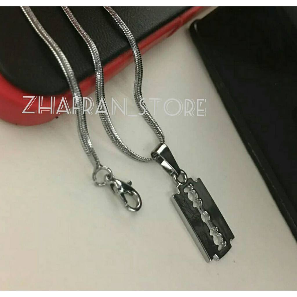 KALUNG RANTAI TITANIUM SILVER LIONTIN MODEL SILET ANTI KARAT TIDAK LUNTUR UNTUK DEWASA&ANAK-ANAK PRI
