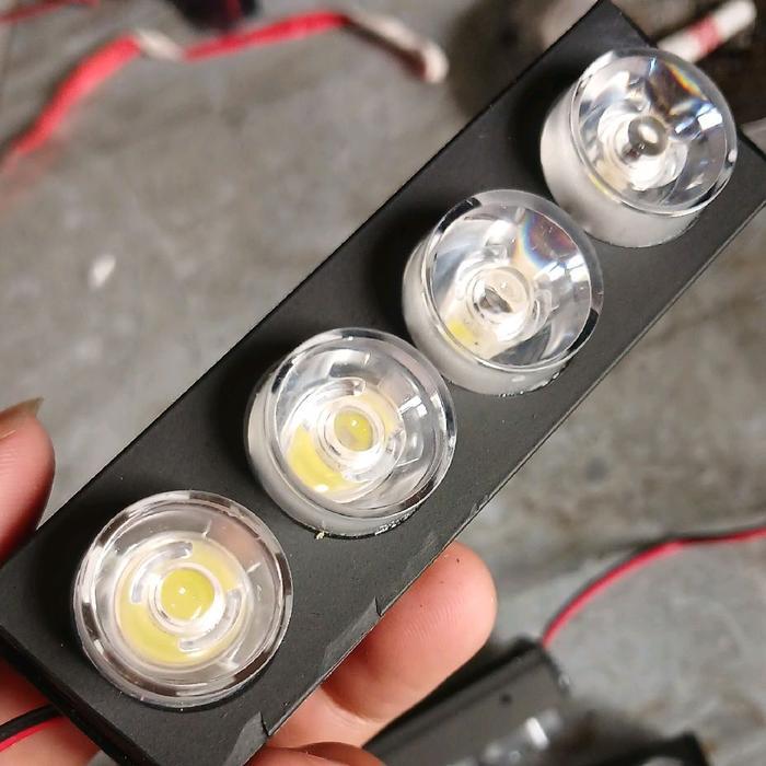 Lampu kedip rakitan led hpl 12/24volt di wajibkan pakai modul