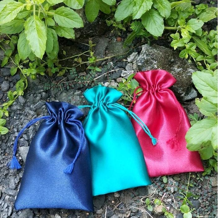 10Pcs Pouch , Tas Serut, Pouch Jewelry ,Pouch Parfum, Drawsting Bag, Pouch Souvenir. Tali Serut.