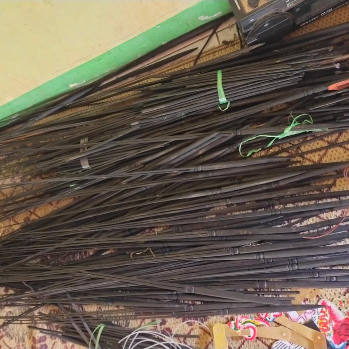 TERLARIS gapit bambu wayang
