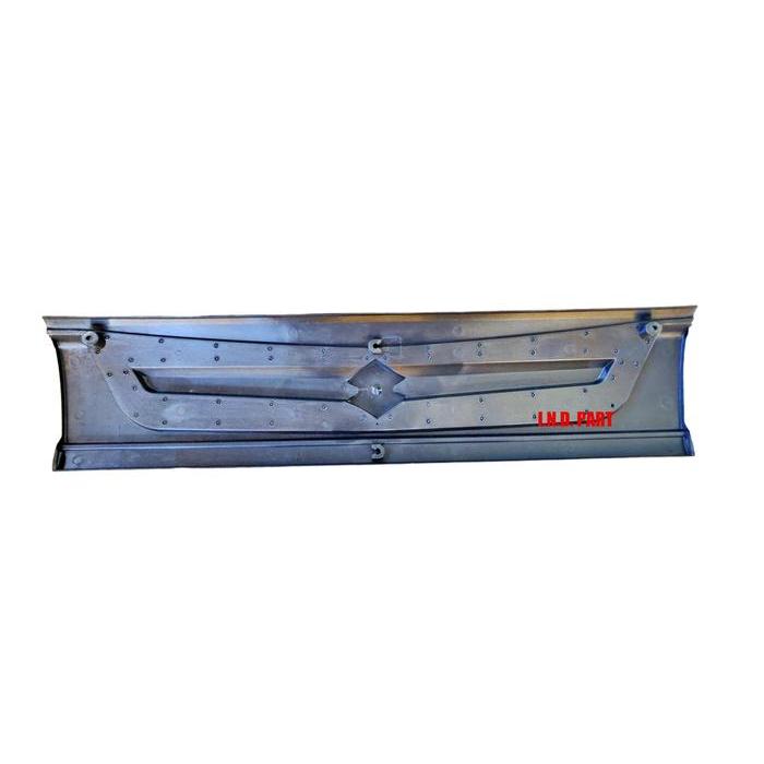 Grille Grill Rambang Emblem Depan Suzuki Carry Futura 1.5 Carburator