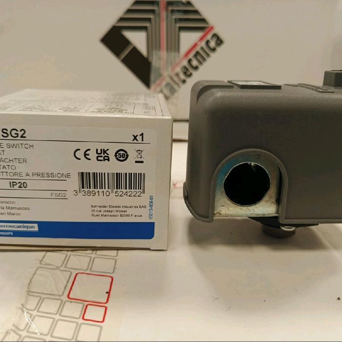 Telemecanique FSG2 Original Square D Pressure Switch