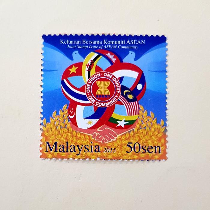 Prangko MALAYSIA. Joint Issue of ASEAN Community Commemorative stamp