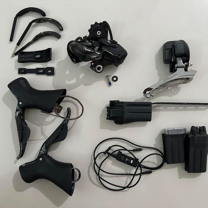 Mini Groupset Ultegra DI2 6770  ( Baca Keterangan )