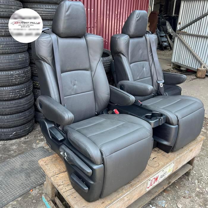 Jok mobil Captain Toyota Alphard 3