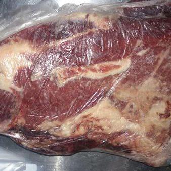 TERLARIS Daging sapi brisket PE Australia utuh
