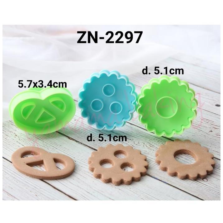 ZN-2297 Plunger embosser cutter bento fondant royal butter cookies