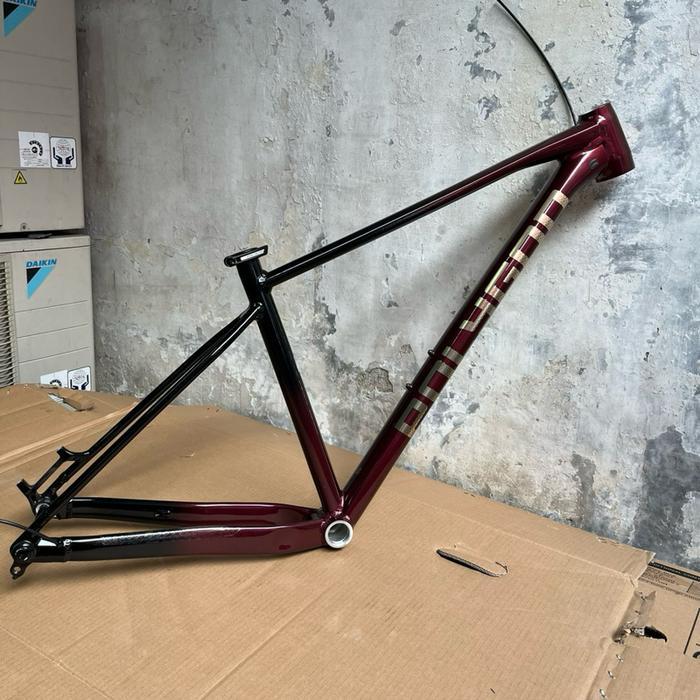 Polygon Xtrada 5 Frame Set Ukuran L 2026 Kondisi 2nd Seperti Baru