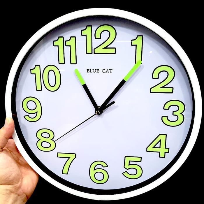Do- jam dinding glow in the dark blue cat mesin SKP Seiko super silent