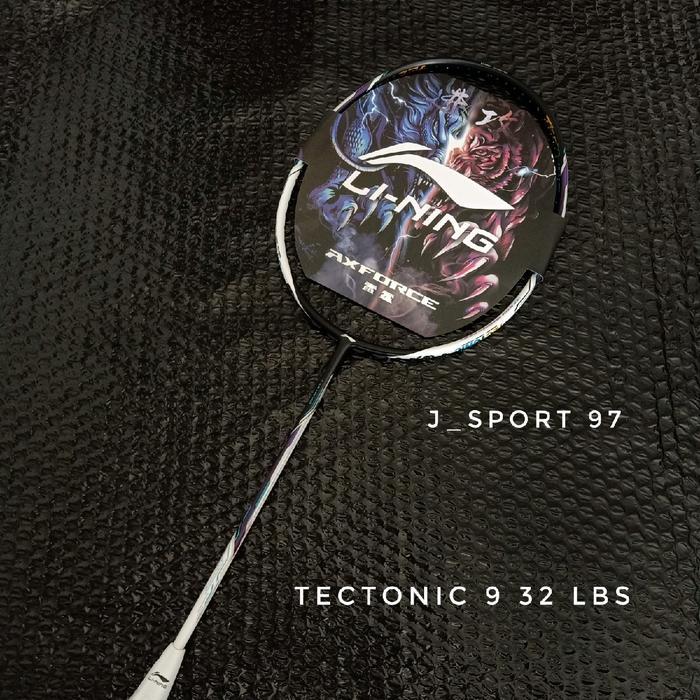 RAKET BADMINTON LINING TECTONIC 9 32lbs