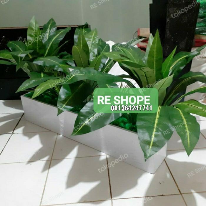 BUNGA PLASTIK BUNGA ARTIFICIAL/PARTISI KADAKA/BUNGA HIAS/PEMBATAS/HIAS