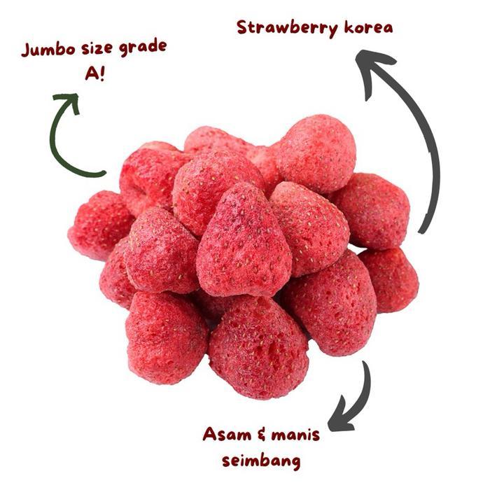 Cemilan Strawberry Kering Strawberry Korea Jumbo Freeze Dried Keripik Strawberry Renyah Snack