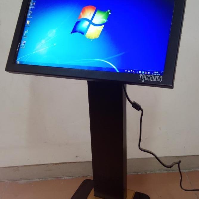 Terlaris PC Touchscreen AIO All In One Pc (Standing Tinggi 78 Cm)