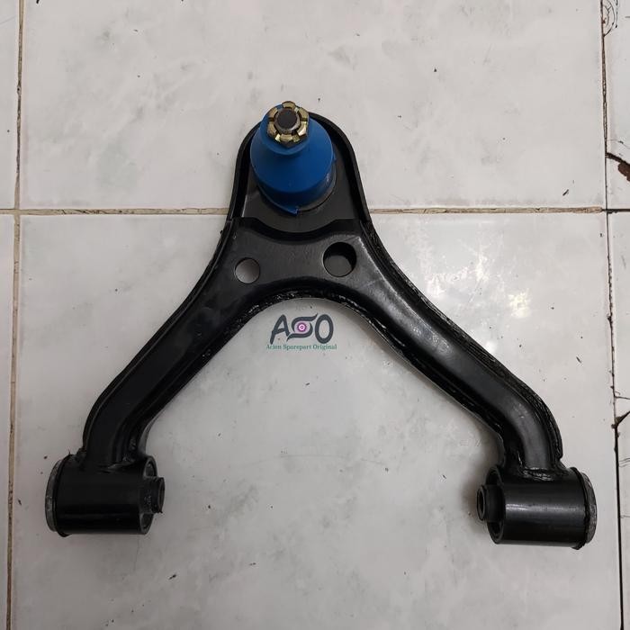 Jual Sayap Kanan Atas Upper Arm Kijang Innova Grand 2011 2012 Kode 152