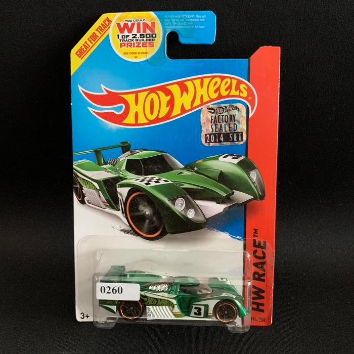 HOT WHEELS 24 OURS FACTORY SEALED 2014 ( HIJAU )