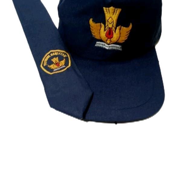 Topi+Dasi SMP SMA Negeri Logo Bordir Komputer Tutwuri Handayani Cewe Cowo Fashion Syal
