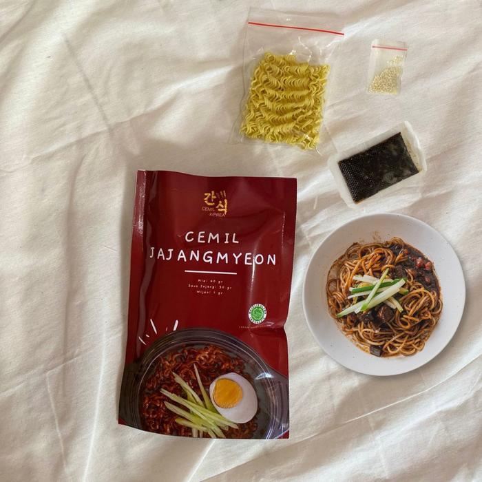 Cemil JajangMyeon khas Cemil Korea
