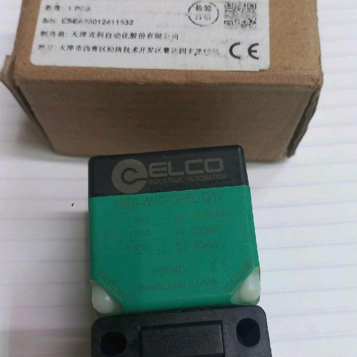 SENSOR MERK:ELCO TYPE: NI40-W40-OP6L-Q12 10-30VDC 200MA SN: 40MM PNP-NO