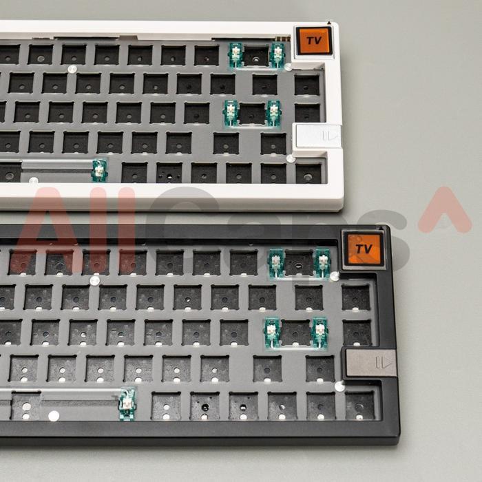 ZUOYA GMK67-S 65% Mechanical Keyboard Hot-Swappable Tri-Mode RGB VIA Programmable Layar OLED - Hitam/Putih