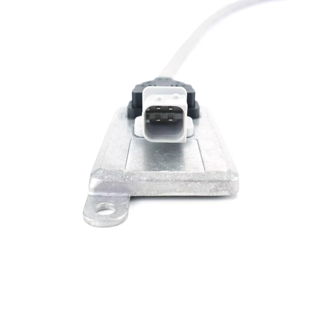 5WK96790B 51154080019 5WK9 6790B 51.15408-0019 Nitrogen Oxygen Sensor 24V For For MAN Truck