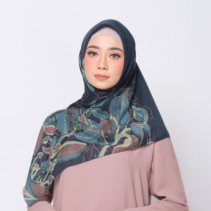 tvkj- Zm Zaskia Mecca - Adonara Scarf Kerudung Segi Empat Muslim Square