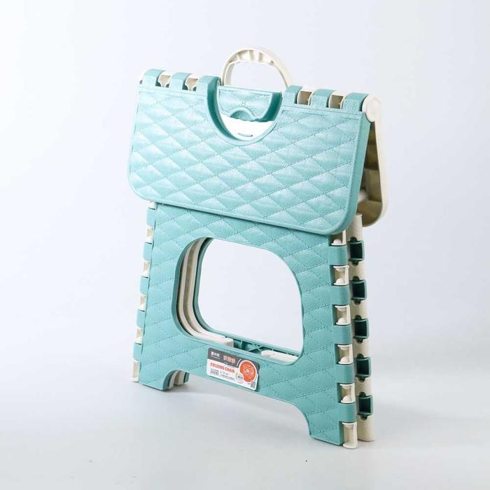 Bangku Dingklik Plastik Lipat Kecil