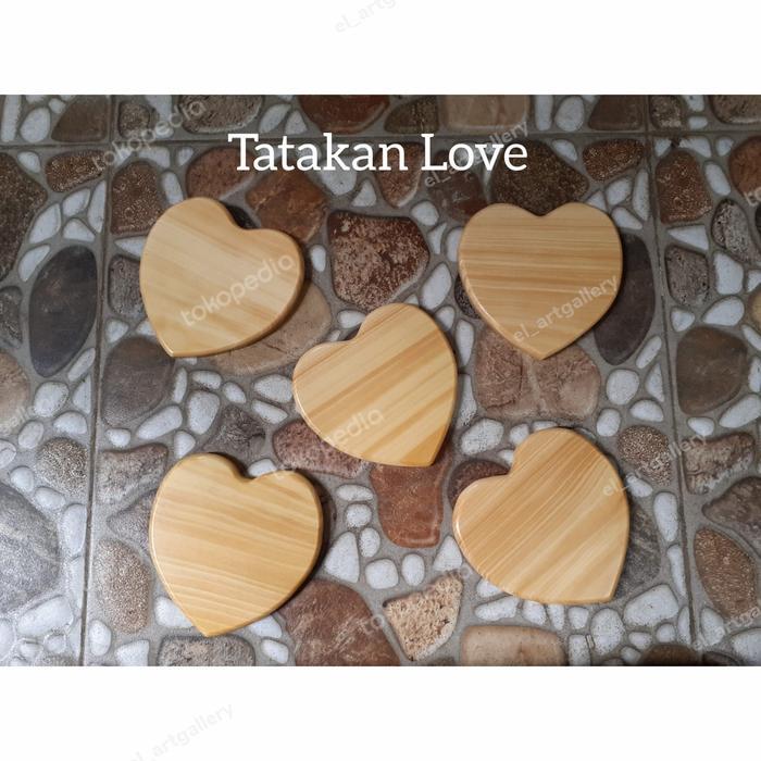 Tatakan Gelas Kayu Pinus Bentuk Love/ Tatakan Cangkir Bentuk Love