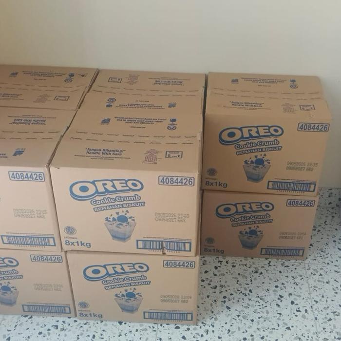 Oreo crumbs 1 karton isi 8kg/biskuit Oreo crumbs