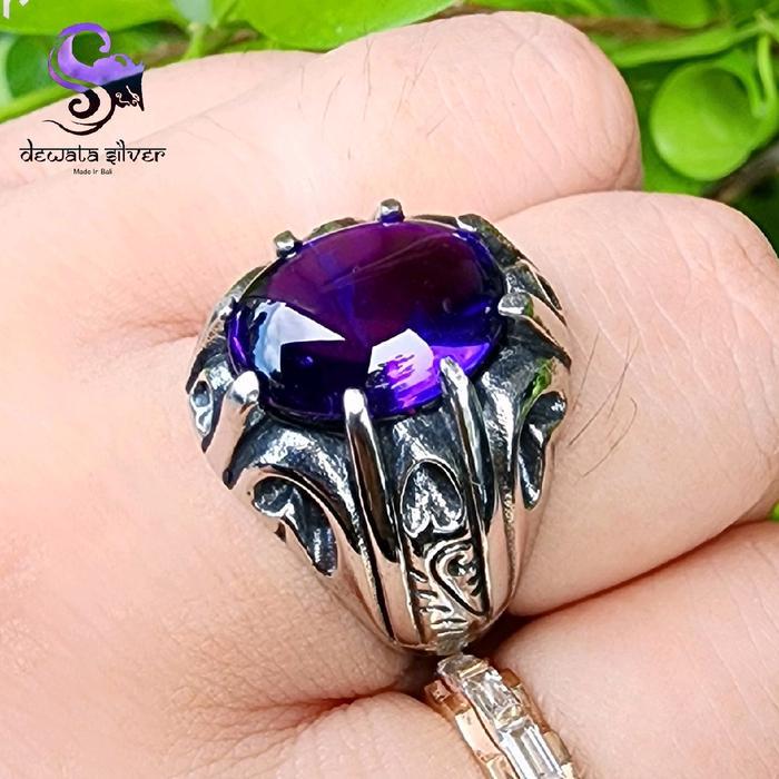 Virlokina- Batu Pengasih Cincin Pria Ukiran Khas Bali Kecubung Pengasih 10X14Mm Kuping Guling Silver