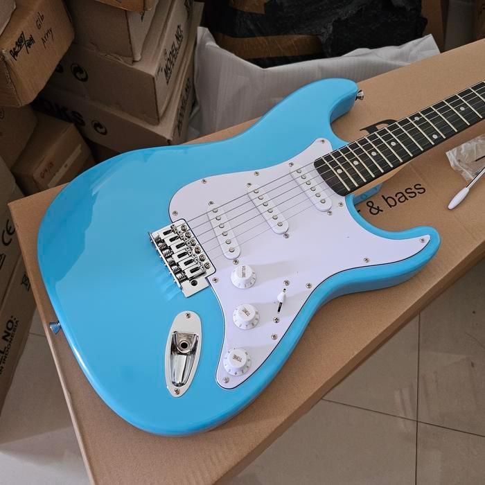 Gitar elektrik stinger stratocaster SST10 original