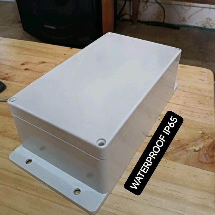 BOX PANEL LISTRIK WATERPROOF OUTDOOR KOTAK TEMPEL DINDING TEMPAT PELINDUNG KABEL TAHAN AIR READY