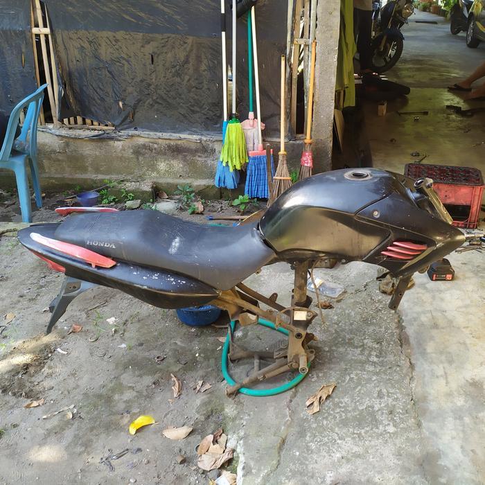 Bodi Set Rangka Tiger Revo Tiger 2000 original