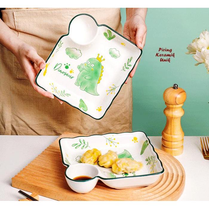 Piring Keramik Unik GREEN DINOSAUR Ada sekat sambal Piring Tangkai