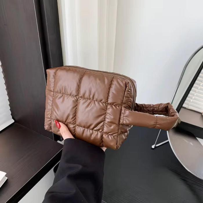 Elizabeth Collection - Pouch Wanita Risleting Puffy Tas Make Up Mini Multifungsi By Hana