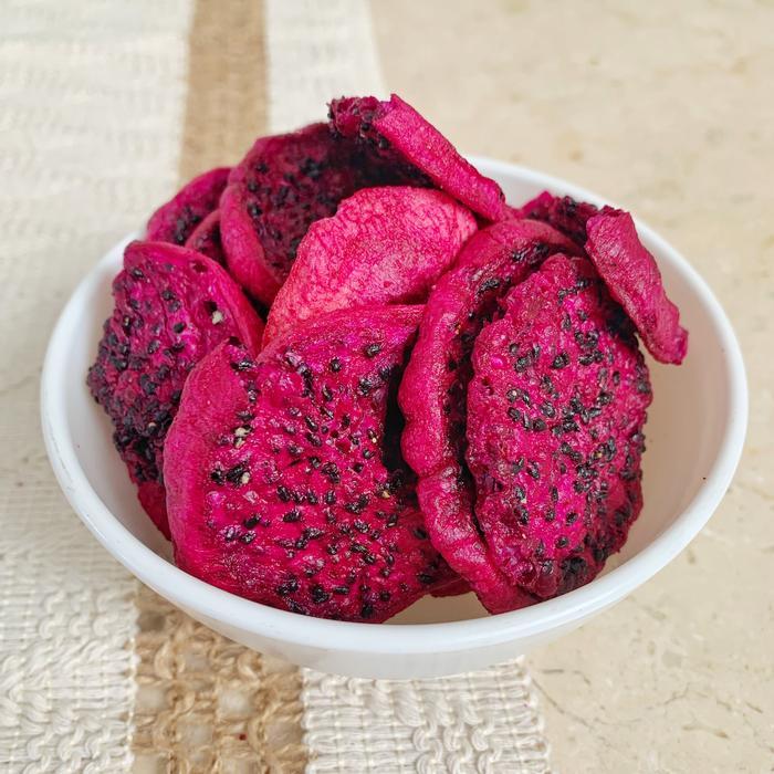 KERIPIK BUAH NAGA FRUTA CHIPS APELICIOUS Toples