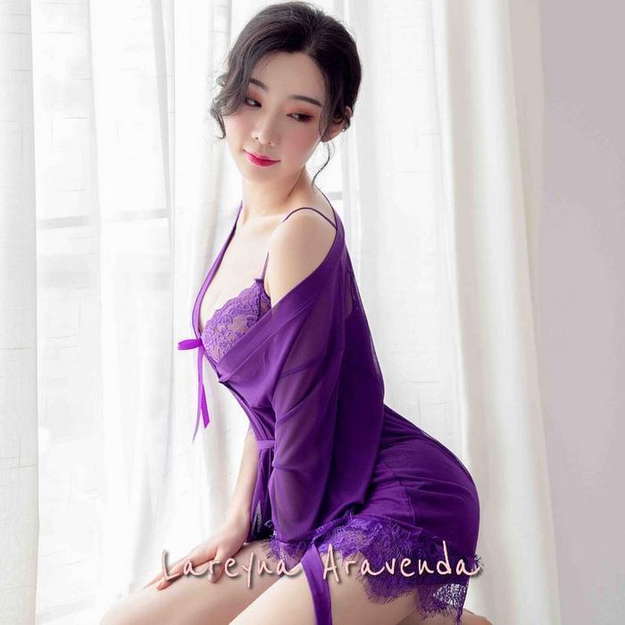Lareyna Set Lingerie + Daster Semi Transparan Model Kimono Tricot Lace 2 in 1 LG111 - Ungu