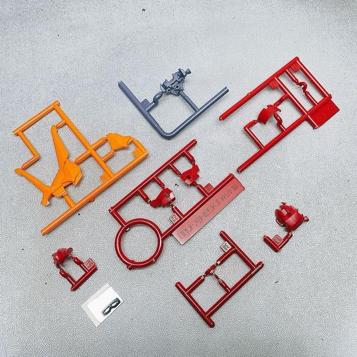 PBANDAI HGUC GUNPLA BARZAM II RE ZEON PART HEAD