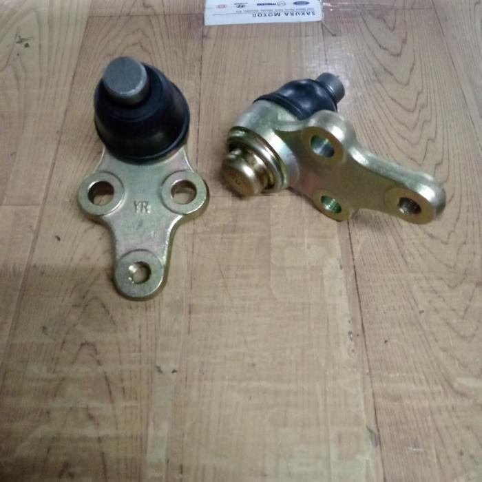 Ball joint lower arm Hyundai TRAJET CVVT 545300 3A200 newt