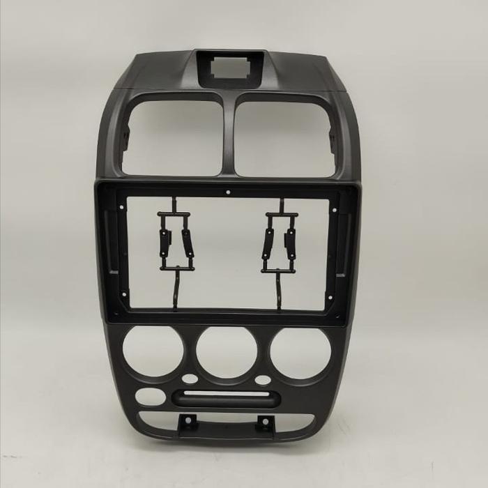 Frame 9 Inch Hyundai Accent / Avega / Verna 1999 Panel Head Unit Android