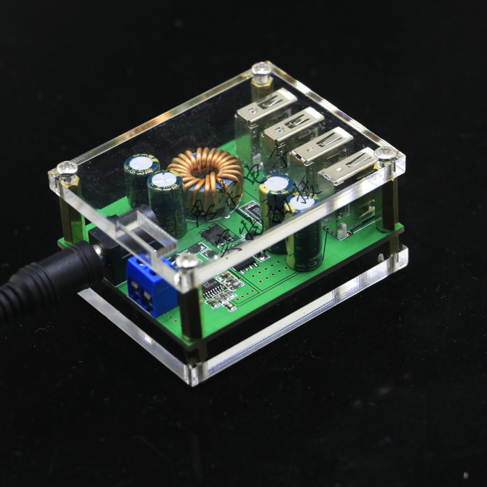 4 USB DC charger module 9V 12V 24V 36V  to 5V 5A step down module