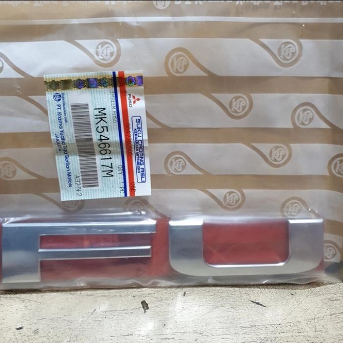 Emblem FUSO Mitsubishi Canter HDX Genuine Part